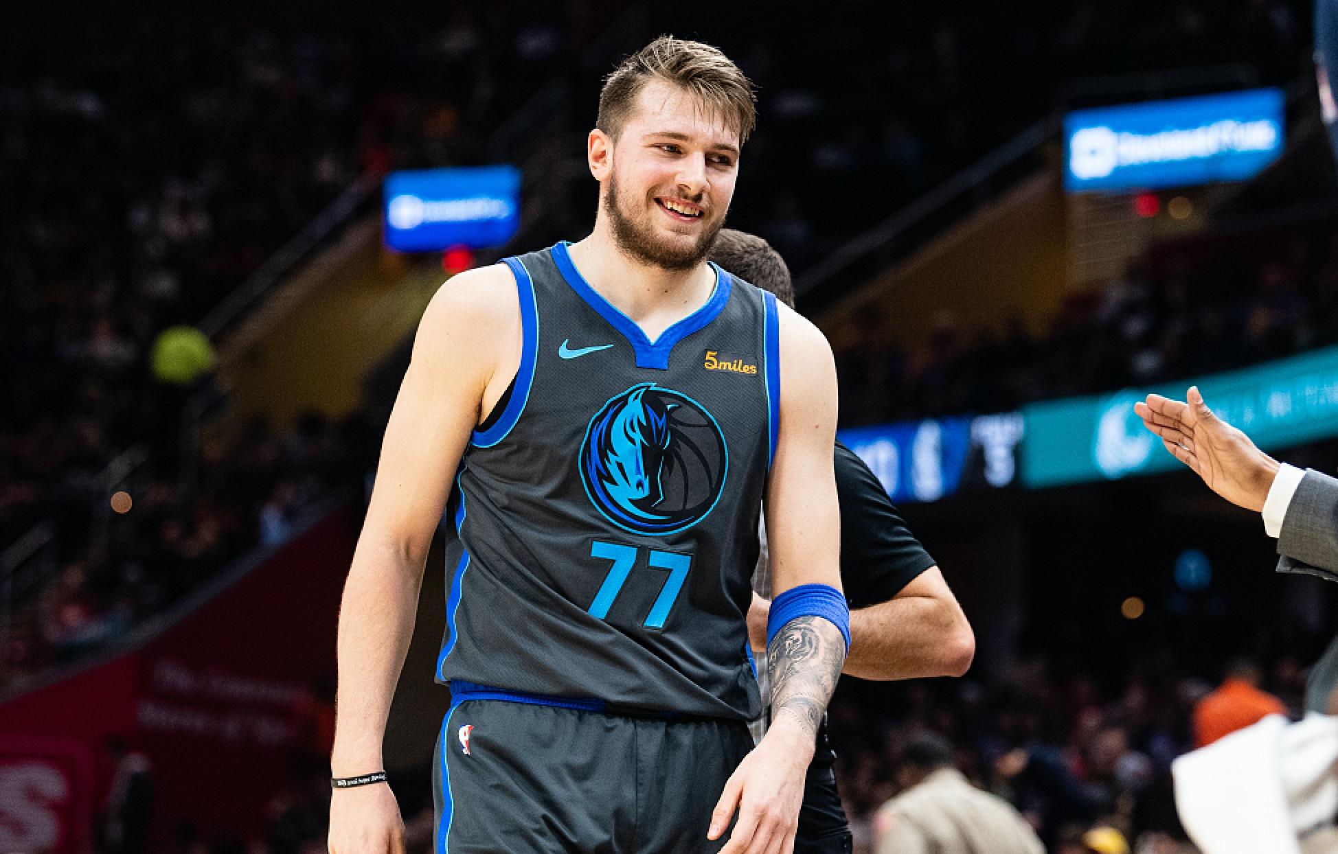 但在战术执 但在战术执